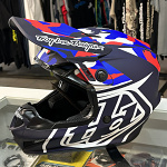 MX helma TroyLeeDesigns GP Helmet Overload Camo Navy Red Limited Edition 2021
