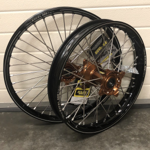 MX sada kol HaanWheels Honda CRF450R 13-.. - Excel A60 21x1,6 + 19x2,15 / Mag Hub 