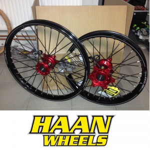 MX sada kol HaanWheels Honda CRF450R 13-.. Excel A60 21x1,6 + 19x2,15 / Red Hub / Black Spokes