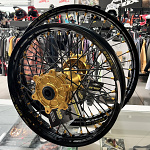 Sada kol HaanWheels Husqvarna 701 Enduro KTM 690 Enduro - Excel Black 21x1,85+18x2,50 / Gold Hub BS 