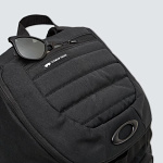 Batoh Oakley Enduro 3.0 Big BackPack BlackOut