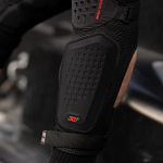 Chrániče kolen Leatt Knee Guard 3DF 5.0 EVO EXT Black