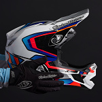 Downhill helma TroyLeeDesigns D4 Composite Helmet MIPS Frames White Silver 2025