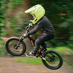 Dětská integrální MTB helma LEATT MTB 1.0 Gravity Junior Helmet V25 Mojito 2025