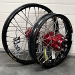 Sada kol HaanWheels Ducati DesertX - Excel Black 21x2,15 + 18x4,25 / Red Hub