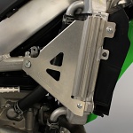 Výztuhy chladičů WorksConnection Radiator Braces Kawasaki KX450F 16-18